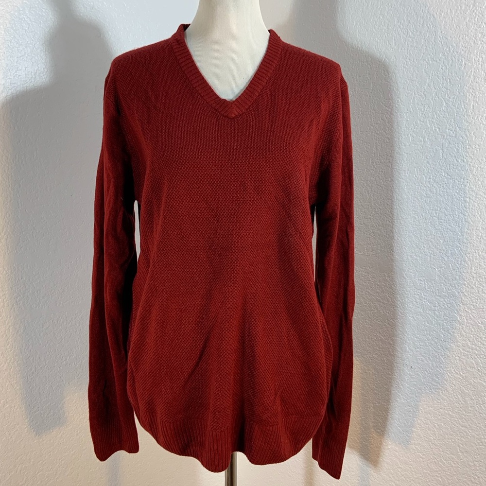 NWT Tricots St. Raphael Men’s Red Sweater